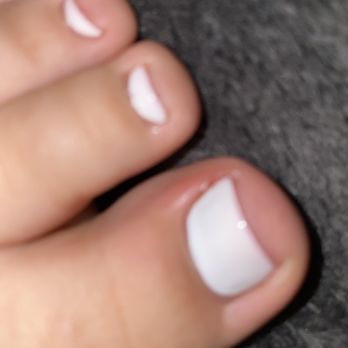 Gilroy Nails - My daughters infected toe from gilroy nails on 10th street - Nail Salons Near Me - Gilroy, California
