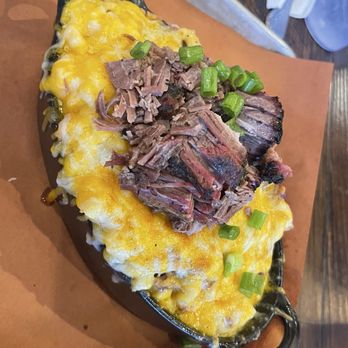 Old 76 Smokehouse - The brisket mac n cheese!  Huge!!! - Barbeque Near Me - Branson, Missouri