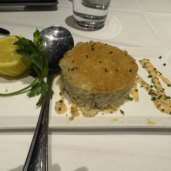 Eddie V's Prime Seafood - Jumbo Lump Crab Cake - Seafood Near Me - Paramus, New Jersey