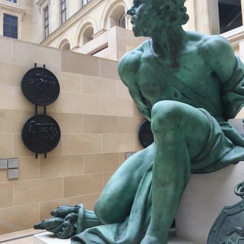Pyramide du Louvre - Landmarks & Historical Buildings Near Me - Paris, 75 Pyramide du Louvre - Landmarks & Historical Buildings Near Me - Paris, 75