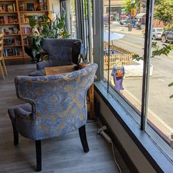 Dudley's Bookshop Cafe - Second story windows