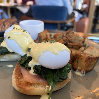 fl.2 - Eggs benny salmon - New American Near Me - Pittsburgh, Pennsylvania fl.2 - Eggs benny salmon - New American Near Me - Pittsburgh, Pennsylvania