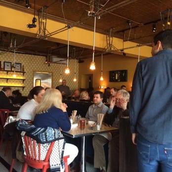 Evening Star Cafe - New American Near Me - Alexandria, Virginia