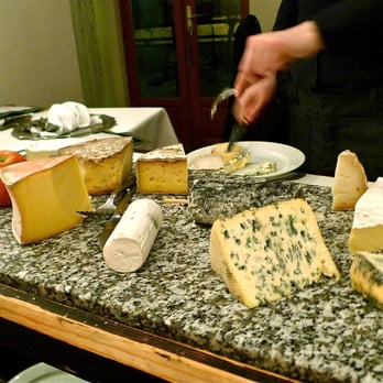 Hôtel Restaurant Eden - Cheese cart - Hotels Near Me - Chamonix Mont Blanc, 74