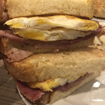 Lou Mitchell's - Egg Sandwich - Breakfast & Brunch Near Me - Chicago, Illinois