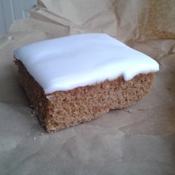 Nan's - Mmmm cake!