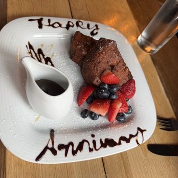 SideBar Gastropub - French toast - Gastropubs Near Me - Hackensack, New Jersey