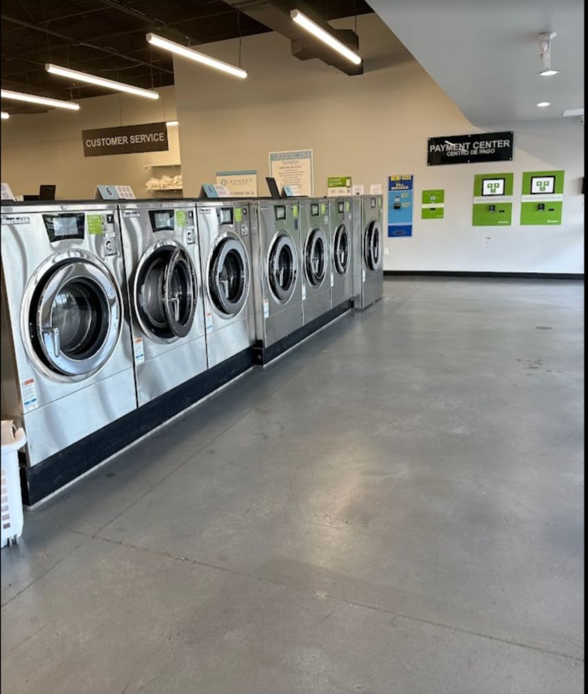 LAUNDRY UNLIMITED Updated August 2024 7316 E Independence Blvd