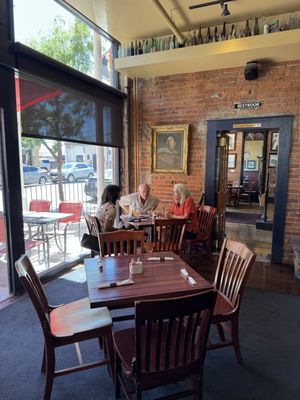 Charly's Pub & Grill by null