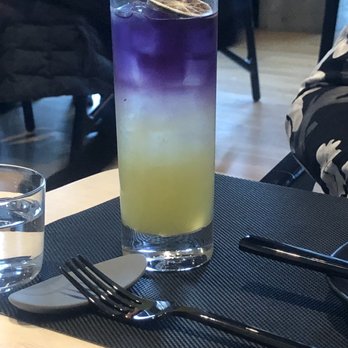 Bronzeville Winery - Mamba Juice - New American Near Me - Chicago, Illinois