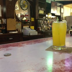 Booray's Bar & Grill