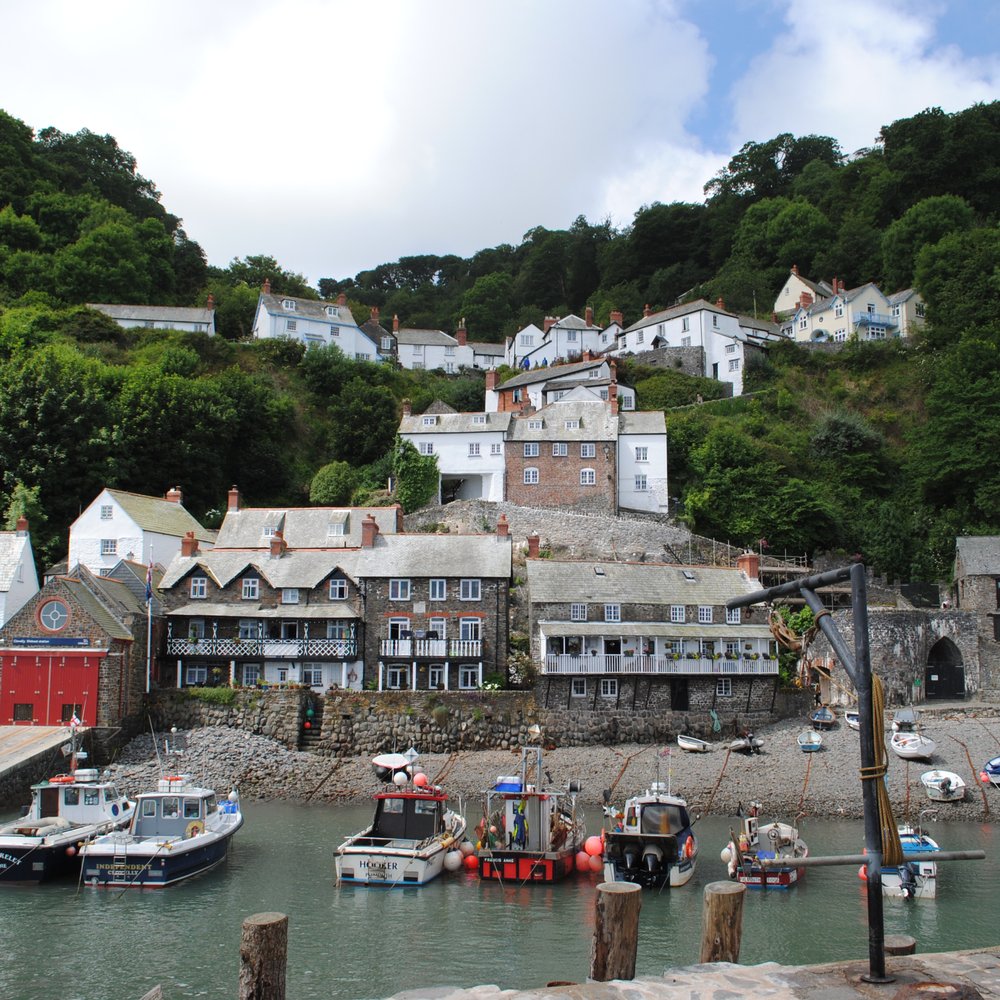 Red Lion Hotel - The Harbour - Hotels Near Me - Clovelly, DEV