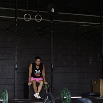 Mo Fit - Trainers Near Me - Honolulu, Hawaii Mo Fit - Trainers Near Me - Honolulu, Hawaii