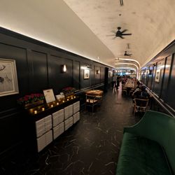 Delucca Gaucho Pizza & Wine - Dallas - Entrance