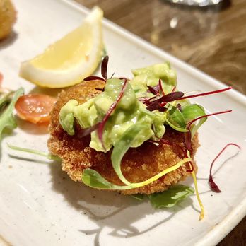 Trattoria Timone - Crab cake - Italian Near Me - Oakville, Ontario Trattoria Timone - Crab cake - Italian Near Me - Oakville, Ontario