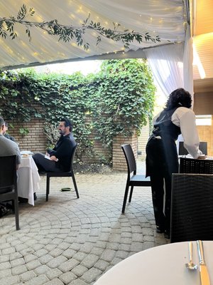 Cafe Cortina by null