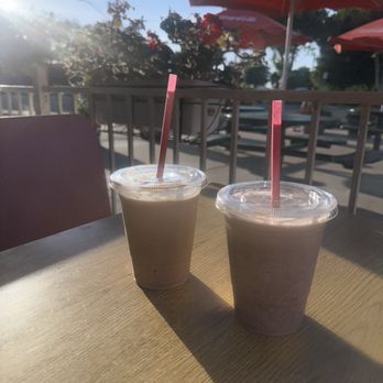 Snowhite Drive In - Burgers Near Me - Lodi, California