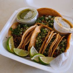 Taqueria La Marqueza - Tacos