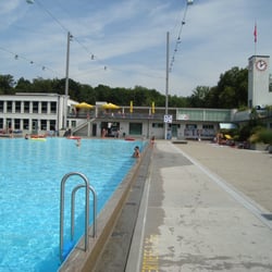 Gartenbad und Kunsteisbahn Eglisee