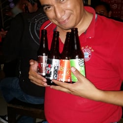Yelpers con Beer Walk - Mi precious chevechitas