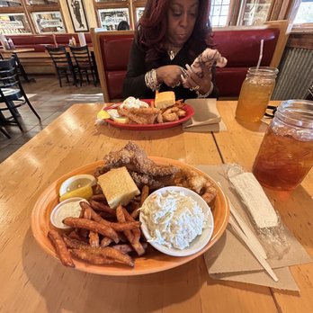 Smoke BBQ Pit - Seafood Platter and sweet tea - Barbeque Near Me - Springfield Gardens, New York Smoke BBQ Pit - Seafood Platter and sweet tea - Barbeque Near Me - Springfield Gardens, New York
