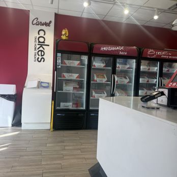 Carvel - Desserts Near Me - Flushing, New York