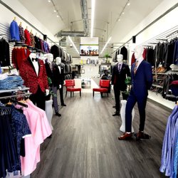 Men's Suit Outlet