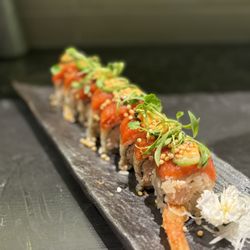 Hanasaki Sushi Bar - Johnny Roll