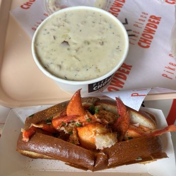 Pike Place Chowder - Clam chowder lobster roll - Seafood Near Me - Seattle, Washington Pike Place Chowder - Clam chowder lobster roll - Seafood Near Me - Seattle, Washington