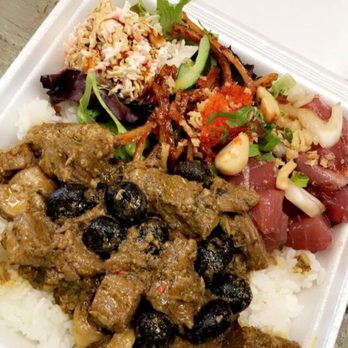 Bakudan Poke - Pastele Stew plate - Poke Near Me - Honolulu, Hawaii Bakudan Poke - Pastele Stew plate - Poke Near Me - Honolulu, Hawaii