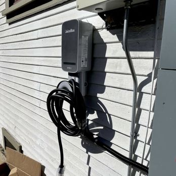 Elite Glow Electric - Juice box electric vehicle charger install hardwire 220v - Electricians Near Me Elite Glow Electric - Juice box electric vehicle charger install hardwire 220v - Electricians Near Me