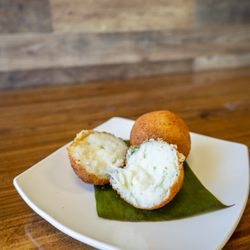 La Guagua - Cheese and Baco Bits Potato Balls