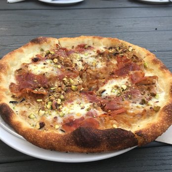Pizza Carano - Pizza Near Me - Vancouver, British Columbia