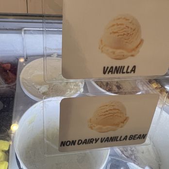Scoop N Fruit - Ice cream flavor - Ice Cream & Frozen Yogurt Near Me - Glen Cove, New York
