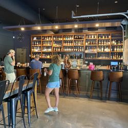 Copper & Oak Bourbon and Craft Beer Bar - Bar area