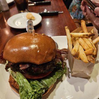 Wood Ranch Moorpark - Some giant bacon burger - Barbeque Near Me - Moorpark, California Wood Ranch Moorpark - Some giant bacon burger - Barbeque Near Me - Moorpark, California