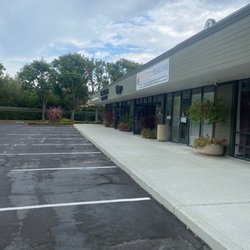 VIANGE SPA Nail & Eyelash - Easy parking - next to the hair salon