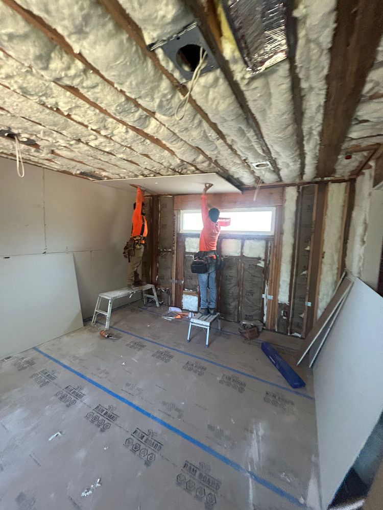 Slide of Pellegrino Roofing