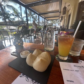 Tommy Bahama - Complimentary bread - Seafood Near Me - Kihei, Hawaii Tommy Bahama - Complimentary bread - Seafood Near Me - Kihei, Hawaii