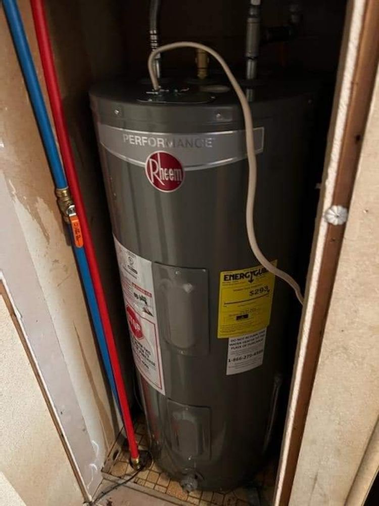 Slide of D. Russell Home Repairs