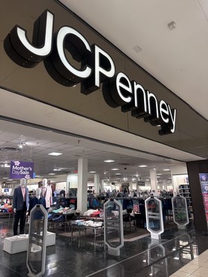 Meadows Mall by null