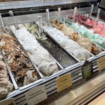 Bacio Di Latte - Gelato Near Me - Irvine, California Bacio Di Latte - Gelato Near Me - Irvine, California