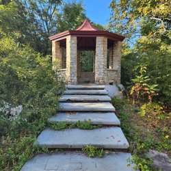 Ethan Allen Tower - Historic gazebo at the pinnacle