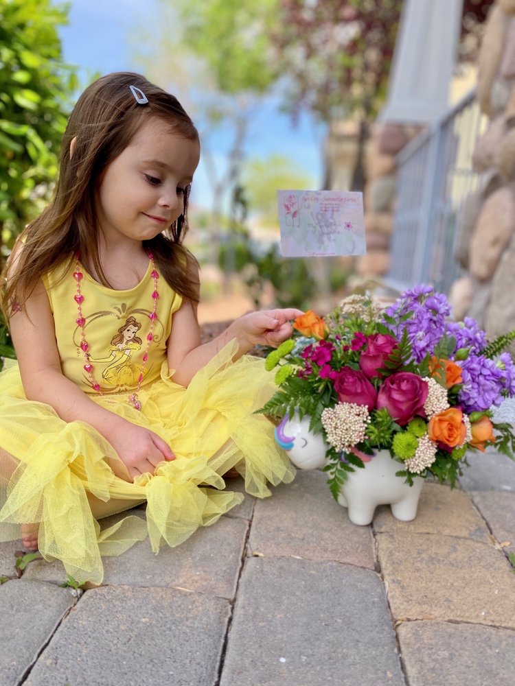 SUN CITYSUMMERLIN FLOWERS Updated April 2024 105 Photos & 98