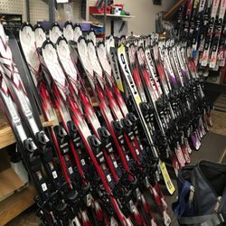 Ski Tech Rentals - Tuning shop