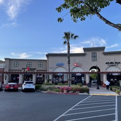 Natomas Town Center - Restaurants section