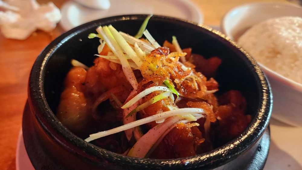 Tín Vietnamese Cuisine - Howard St