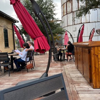 Mud Bugs A Cajun Joint - Only in Texas can you dine outside in the middle of December. - Cajun/Creole Near Me - Buda, Texas Mud Bugs A Cajun Joint - Only in Texas can you dine outside in the middle of December. - Cajun/Creole Near Me - Buda, Texas