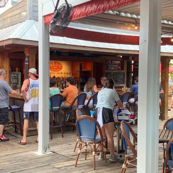 Red's Ice House - The bar - Seafood Near Me - Mount Pleasant, South Carolina Red's Ice House - The bar - Seafood Near Me - Mount Pleasant, South Carolina