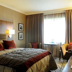 Lakeside Park Hotel - Executive Twin or King Room
